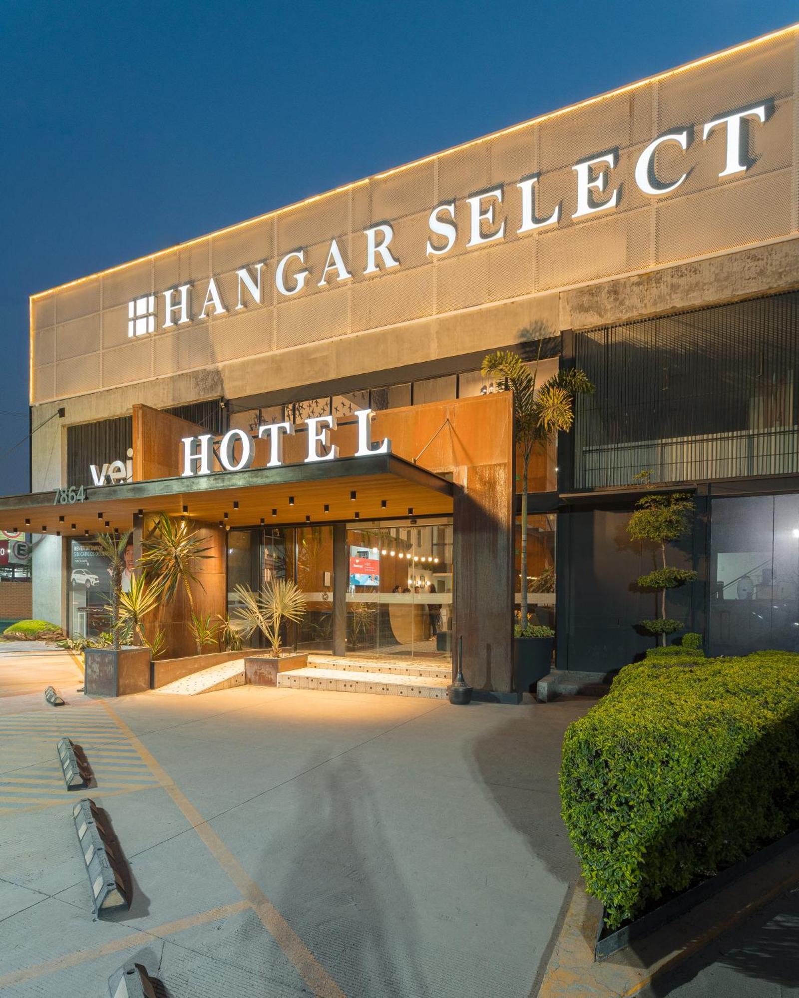 Hangar Inn Select Aeropuerto Guadalajara Las Pintas Bagian luar foto